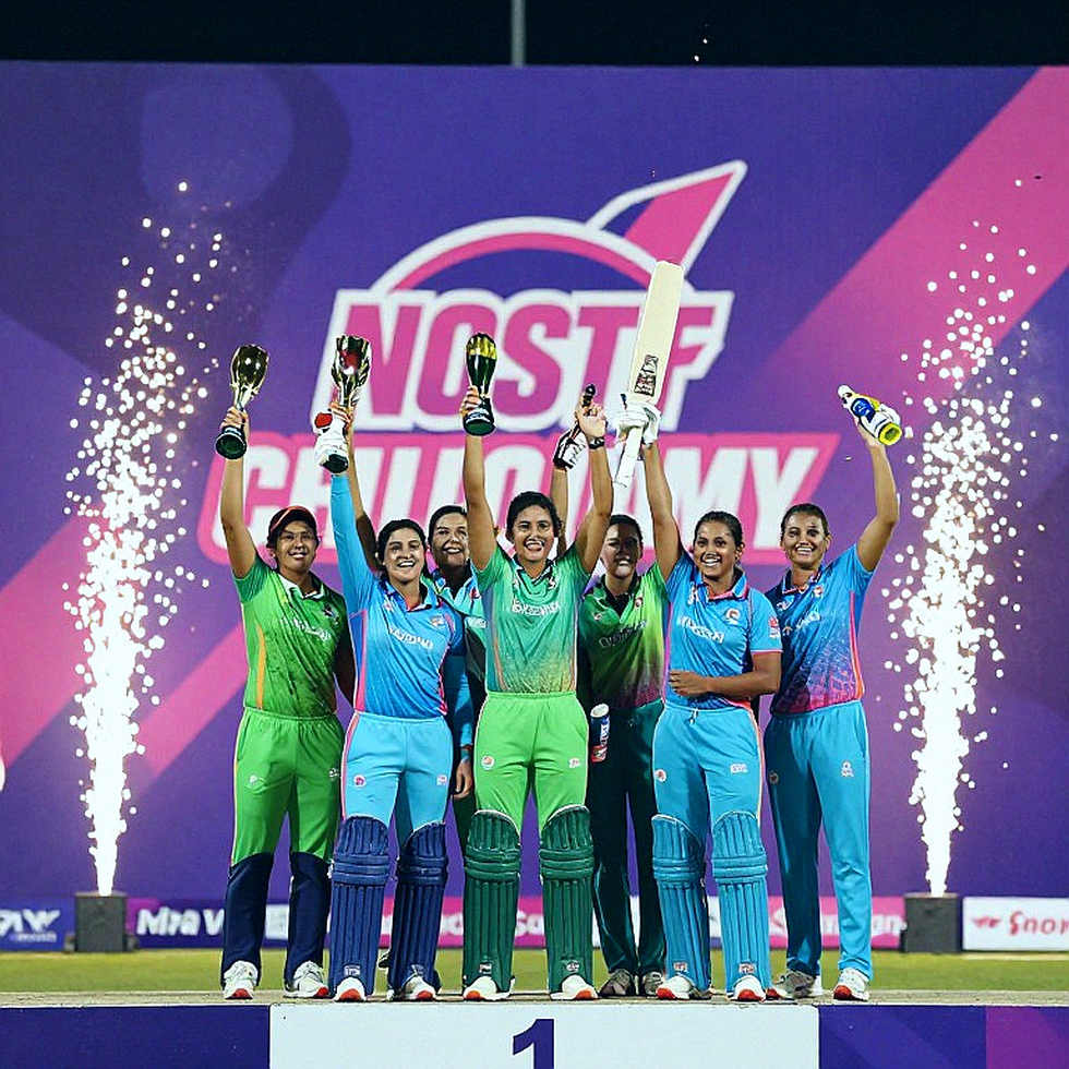যুবরাজ সিং দিল্লি ক্যাপিটালসের ব্যাটিং কোচ: উত্তরাধিকারের স্তর আর কোচিংয়ের খালি পাতা
